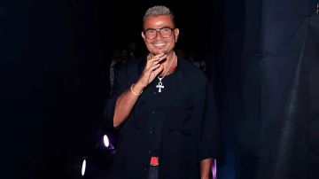 كواليس ألبوم عمرو دياب الجديد حبيتك قبل طرحه كواليس ألبوم عمرو دياب الجديد حبيتك قبل طرحه