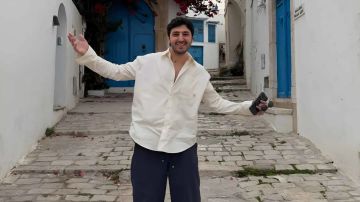 أول تعليق من محمد فضل شاكر بعد قرار إخلاء سبيل والده