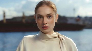 نجما مسلسل تشريح الفوضى يقعان في الحب نجما مسلسل تشريح الفوضى يقعان في الحب