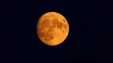 متى يظهر قمر الغزال؟ ولماذا سمي بهذا الاسم؟ متى يظهر قمر الغزال؟ ولماذا سمي بهذا الاسم؟