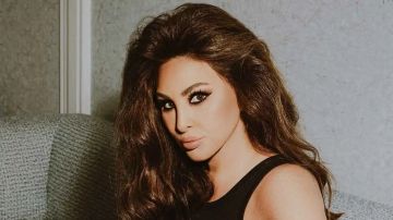 إليسا توجه رسالة مؤثرة وتثير تكهنات حول جديدها إليسا توجه رسالة مؤثرة وتثير تكهنات حول جديدها