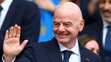 جياني إنفانتينو يتعرض للإحراج في نصف نهائي كأس العالم 2026