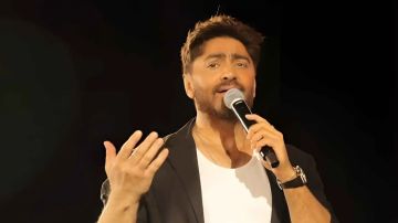 تامر حسني يكشف تفاصيل أغنية قال فاكرني من ألبومه الجديد تامر حسني يكشف تفاصيل أغنية قال فاكرني من ألبومه الجديد
