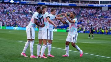 بلجيكا تسخر من دونالد ترامب بعد الفوز على أمريكا في كأس العالم بلجيكا تسخر من دونالد ترامب بعد الفوز على أمريكا في كأس العالم