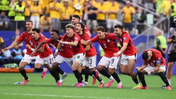 فوز منتخب مصر يقلب حفل زفاف إلى أجواء جماهيرية صاخبة