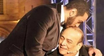 من غياب في الطفولة لـ جزمته على دماغي ... محطات في حياة تامر حسني ووالده الراحل من غياب في الطفولة لـ جزمته على دماغي ... محطات في حياة تامر حسني ووالده الراحل