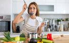 7 فواكه وخضراوات قليلة الألياف مريحة للأمعاء والقولون