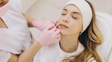 أبرز الأخطاء التي تؤثر في نتائج حقن البوتوكس