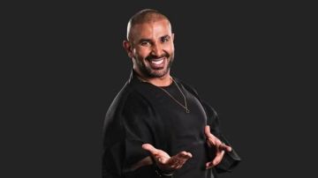ظهور مفاجئ لطليقة أحمد سعد يقلب أجواء حفله في الساحل الشمالي