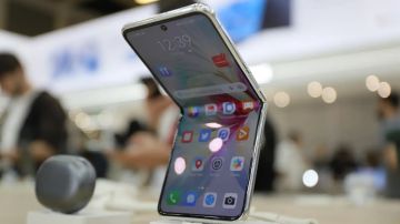 هاتف iPhone Ultra القابل للطي.. أبرز التسريبات والمواصفات المتوقعة هاتف iPhone Ultra القابل للطي.. أبرز التسريبات والمواصفات المتوقعة