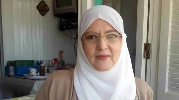 شمس البارودي تخرج عن صمتها برسالة قوية إلى مهاجمي شهيرة شمس البارودي تخرج عن صمتها برسالة قوية إلى مهاجمي شهيرة