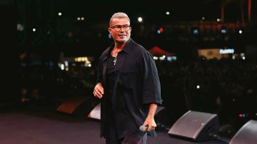 عمرو دياب يلتقي جمهور جدة في هذا الموعد.. التذاكر تطرح غدا