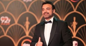 عمرو محمود ياسين يحذر متابعيه: نخلي بالنا في بوستات لانهيارات مباني معموله Ai