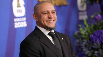 روبيرتو كارلوس يعتنق الإسلام.. ما حقيقة الخبر المتداول؟ روبيرتو كارلوس يعتنق الإسلام.. ما حقيقة الخبر المتداول؟