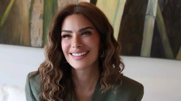 صبا مبارك تحتفل بعيد ميلاد شقيقتها آية صبا مبارك تحتفل بعيد ميلاد شقيقتها آية