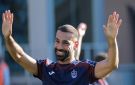 محمد صلاح يخرج عن صمته بعد الخسارة الأوروبية وتغريدته تحصد الملايين