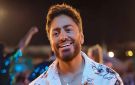 تامر حسني يتحدث عن الأبوة ويشارك فيديو كليب لـ عايزك توعديني - xx