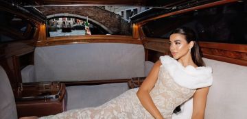 يارا السكري تتألق بإطلالتين في فينيسيا.. أيهما الأجمل؟