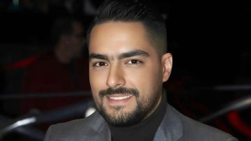 ماذا يفعل حسن الشافعي ومحمد الشاعر في أمستردام؟ ماذا يفعل حسن الشافعي ومحمد الشاعر في أمستردام؟