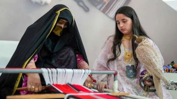 الموروث الإماراتي.. قوة معرفية ناعمة تستعيد ملامح الحياة قديما الموروث الإماراتي.. قوة معرفية ناعمة تستعيد ملامح الحياة قديما