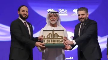 تكريم حبيب غلوم في مهرجان سوريا المسرحي 