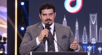 عبدالرحمن بن صالح: ملايين المتابعين مسؤولية.. وصناعة المحتوى الهادف تبني بيتك الصغير على السوشيال ...