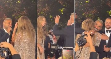 أحمد سعد يمازح جوليا بطرس في حفل زفاف ابنها: أغني التفاهة اللي بغنيها دي إزاي أرجوكي تسامحيني