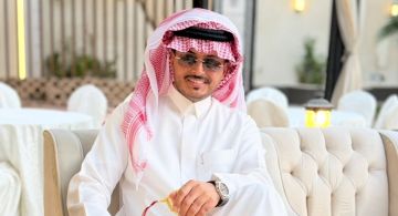 قراءة في تجربة بندر الحرامله (أبو فهيد).. الموازنة بين الحضور الرقمي والأداء الدرامي قراءة في تجربة بندر الحرامله (أبو فهيد).. الموازنة بين الحضور الرقمي والأداء الدرامي
