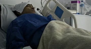 سامح حسين يدخل الرعاية المركزة بأحد المستشفيات.. وزوجته ترافقه سامح حسين يدخل الرعاية المركزة بأحد المستشفيات.. وزوجته ترافقه