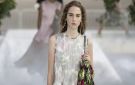 Dior وSaint Laurent في باريس.. من الرومانسية إلى البريق الذهبي