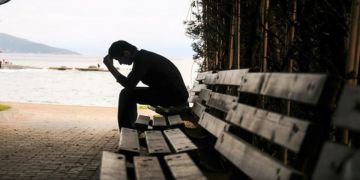 تدهور الصحة النفسية للشباب المغربي يسائل وزارة الصحة