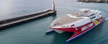 تعليق الرحلات البحرية بين طريفة وطنجة