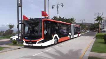 شركتان عملاقتان تتنافسان على تدبير النقل العمومي بأكادير.. والعمق تكشف تفاصيل الصفقة