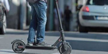 إطلاق أول تأمين عن الحوادث لسائقيالتروتينيت بالمغرب