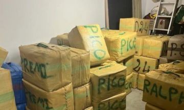 الدرك الملكي بملوسة يحبط تهريب طن من المخدرات بضواحي طنجة الدرك الملكي بملوسة يحبط تهريب طن من المخدرات بضواحي طنجة