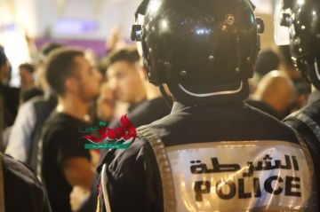 الأمن يفضح فيلما تمثيليا روج لـتعذيب متظاهرين في حملة تضليل أجنبية الأمن يفضح فيلما تمثيليا روج لـتعذيب متظاهرين في حملة تضليل أجنبية