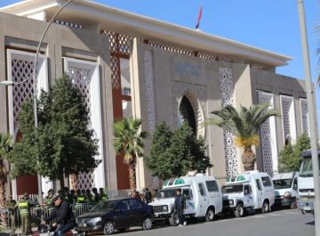 النيابة العامة بخنيفرة تأمر بإيداع راشدين السجن ومتابعة آخرين على خلفية أعمال شغب