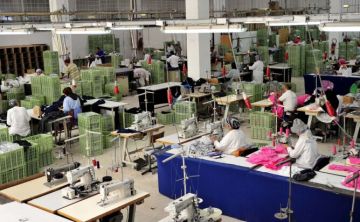 عملاق الملابس الصيني Hop Lun يستحوذ على شركتين مغربيتين في قطاع النسيج عملاق الملابس الصيني Hop Lun يستحوذ على شركتين مغربيتين في قطاع النسيج