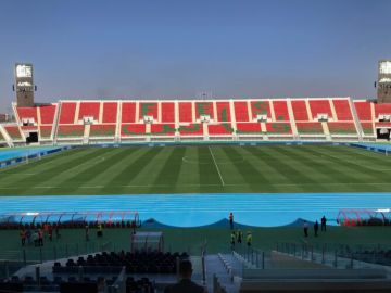 رصدت له الملايير.. إغلاق مركب فاس يثير غضب الجماهير المصاوية رصدت له الملايير.. إغلاق مركب فاس يثير غضب الجماهير المصاوية