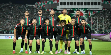 تعادل ثمين للجيش الملكي على حوريا كوناكري تعادل ثمين للجيش الملكي على حوريا كوناكري
