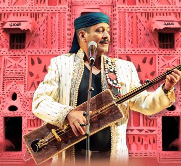 حميد القصري يتفاعل مع جمهوره في رحلة موسيقية عبر مختلف المدن المغربية حميد القصري يتفاعل مع جمهوره في رحلة موسيقية عبر مختلف المدن المغربية