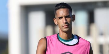 بانون يرد بقوة على بنهاشم بانون يرد بقوة على بنهاشم