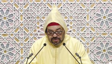 الملك: لا ينبغي أن يكون هناك تناقض أو تنافس بين المشاريع الوطنية الكبرى والبرامج الاجتماعية