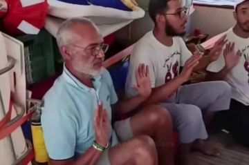 إسرائيل ترحل نشطاء أسطول الصمود وتواصل احتجاز غالي وبنضراوي