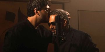 محمد شاكر يستعد لإهداء والده أحدث أغنياته -فيديو