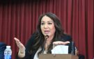 الغيابات المتكررة عن دورات سباتة تلاحق عمدة البيضاء.. ومطالب بتفعيل مسطرة الإقالة - ma