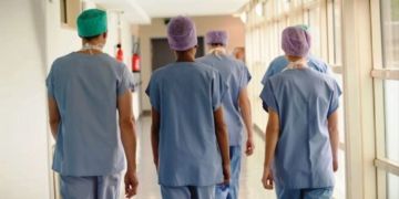 نقابات صحية تكشف خلاصات اجتماعها بوزارة الصحة نقابات صحية تكشف خلاصات اجتماعها بوزارة الصحة