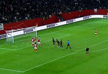 أول تعليق رسمي من الأهلي المصري على أحداث مباراة الفريق أمام الجيش الملكي