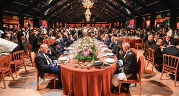 حموشي يقيم مأدبة عشاء على شرف المشاركين في أشغال الجمعية العامة للأنتربول بمراكش