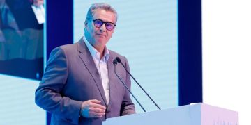 من تيسة.. أخنوش يستعرض جانبا من إنجازات حكومته لفائدة الأسر المغربية